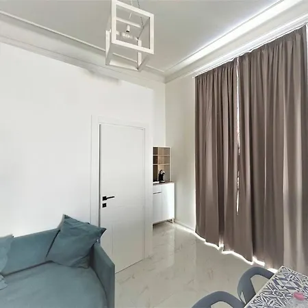 Allegra With Jacuzzi Apartment *
